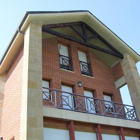 Preciosa Casa Independiente Con Piscina Cubierta Y Gran Jardin Privados Haro Luaran gambar